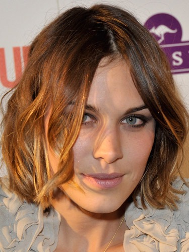 alexa_chung_make