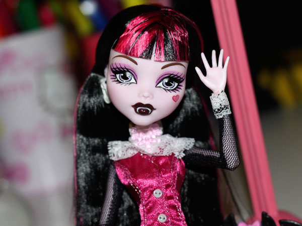 Boneca - Monster High - Draculaura - Pink - Mattel - Ri Happy