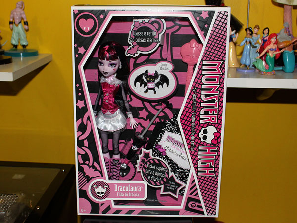 Boneca Antiga Monster High Clawdeen Wolf Roupa Original Mattel