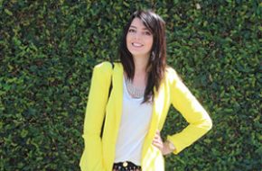 Look do dia: Amarelo e estampa étnica