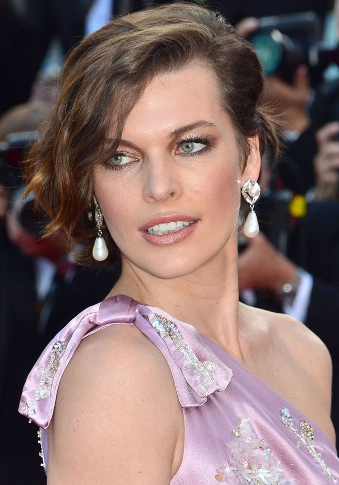 milla-jovovich-make