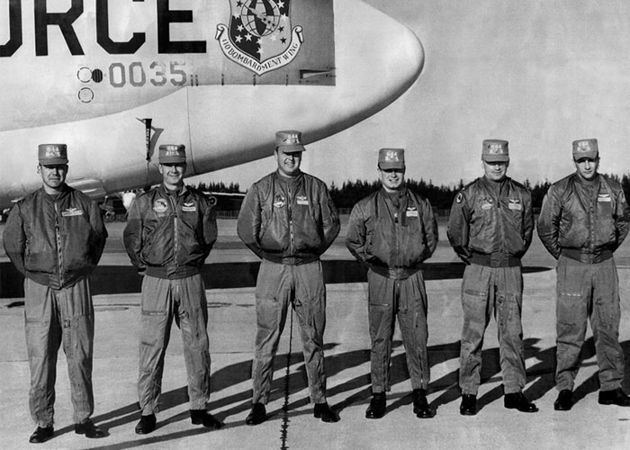 Pós 2ª Guerra Mundial, a Bomber Jacket original lá em 1966