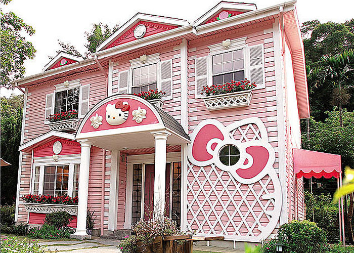 hello-kitty-hotel-001