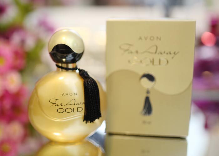 perfume-review-far-away-gold-avon