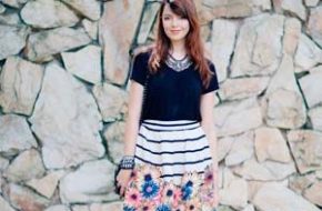 Look do dia: Listras e flores