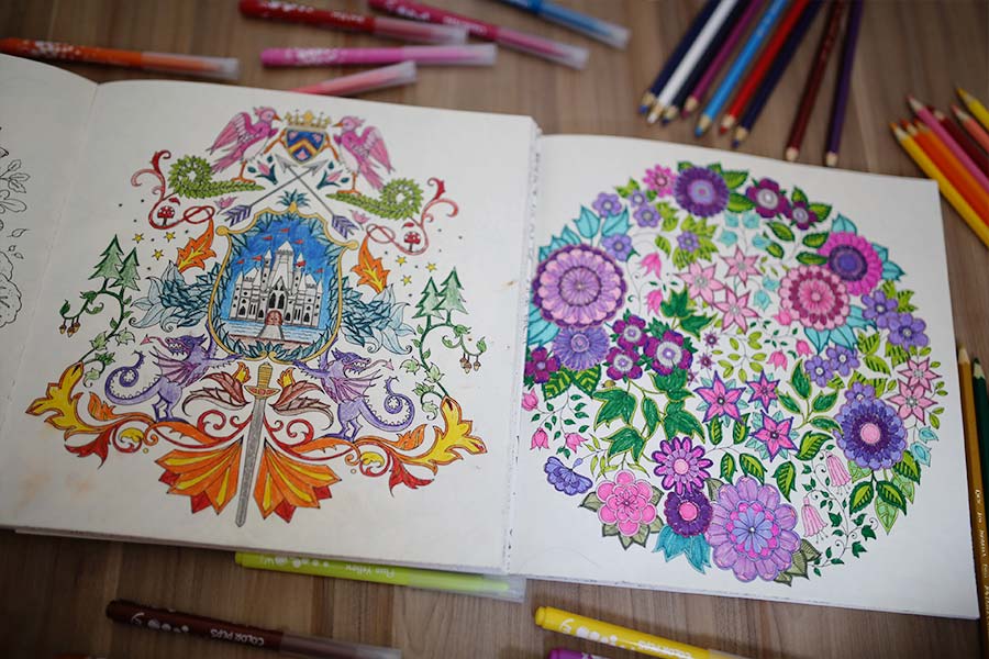 Dos livros de colorir, que viraram mania no país, desenhos feitos para  pintar entram na decoração - Decoração - Extra Online