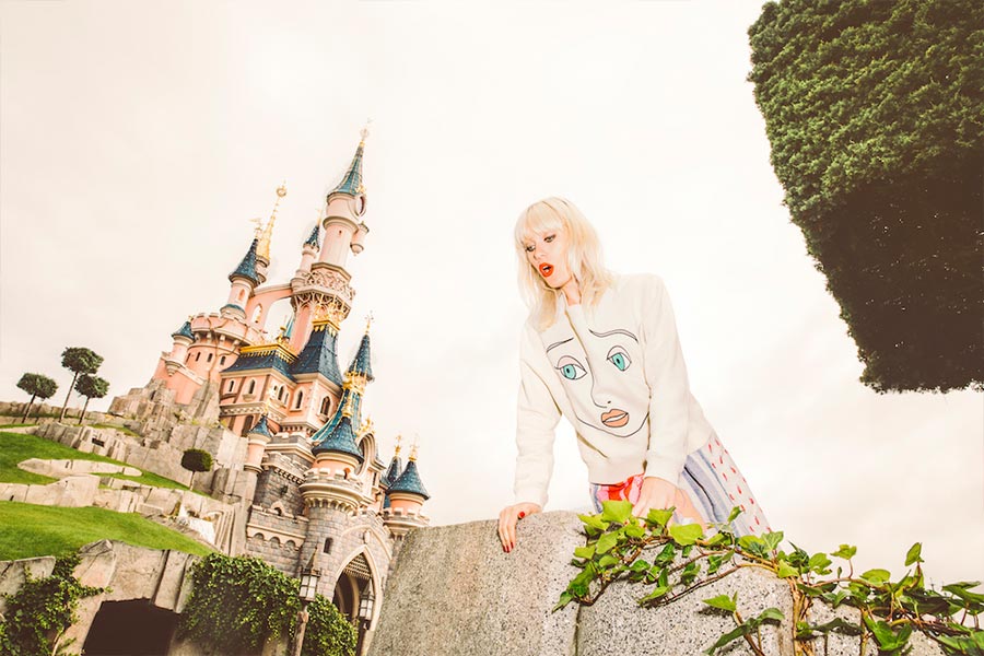 disney-alice-essentiel-001