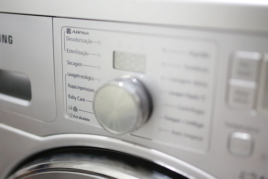 lavar-roupa-de-bebe-na-maquina