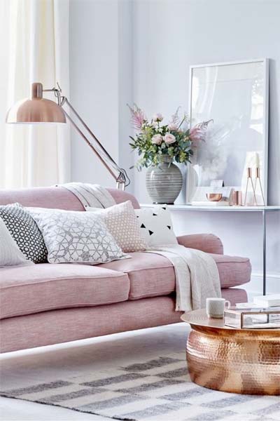 Decoração: Sofá rosa - Just Lia | Por Lia Camargo