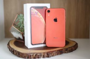 Vídeo – iPhone XR no Brasil