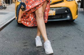 sienna miller louis vuitton bom dia mule outfit